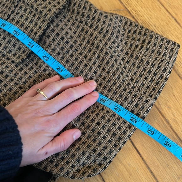 Vintage Jones New York Light Brown and Black Checkered Blazer - Picture 10 of 10